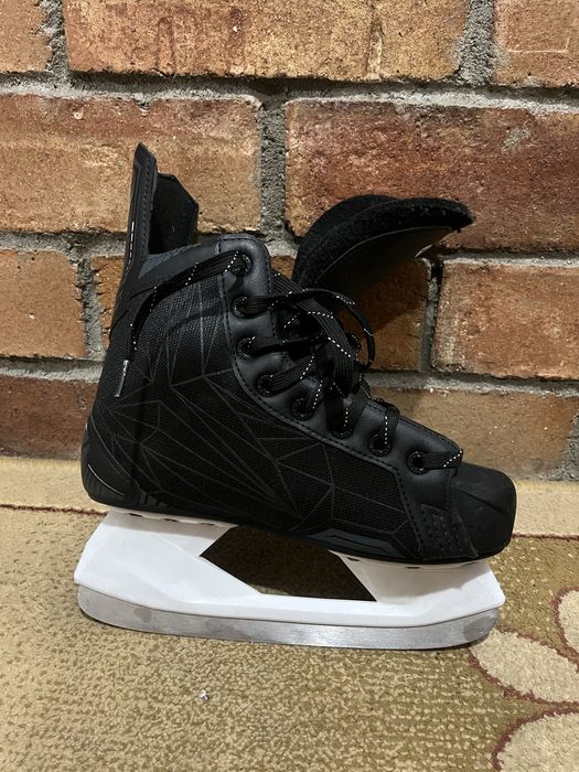 Продам коньки NORDWAY