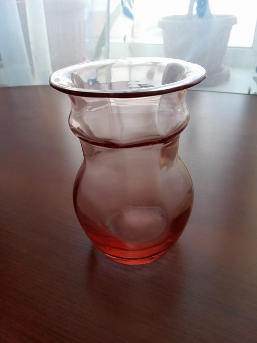 Вазочки, подсвечник лошадка.Зеркала