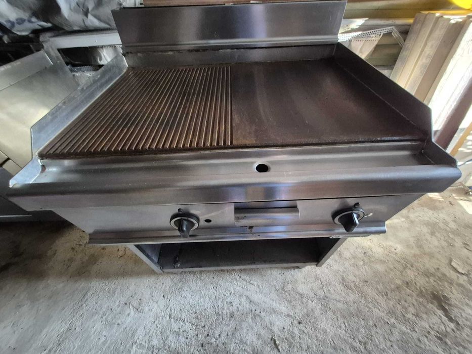 Grill profesional de banc GIGA