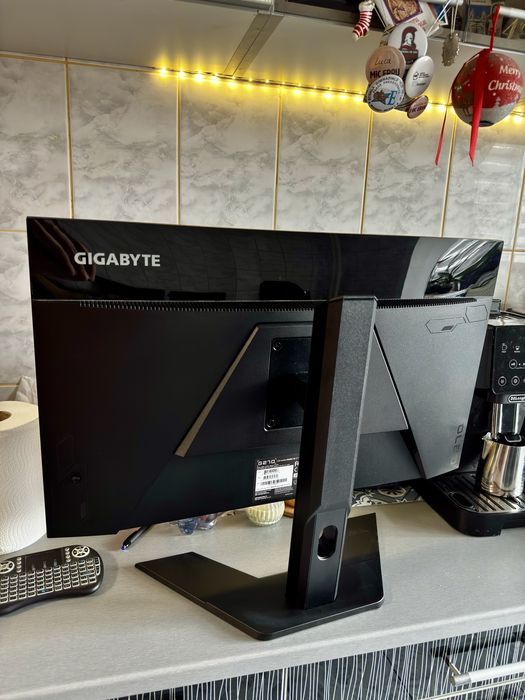 Monitor gaming Gigabyte G27Q 27" 2k 144hz 1ms