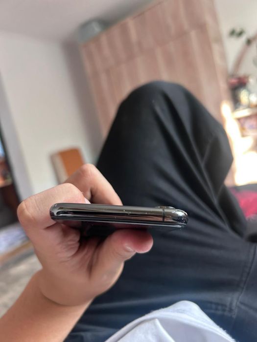 Iphone xc 40000тг