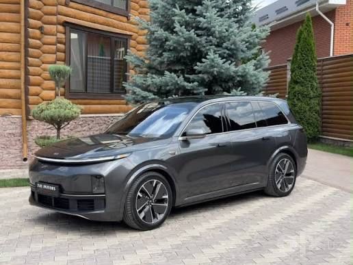 lixiang L9 Ultra пробег 23.000 круговая бронь, тонировка