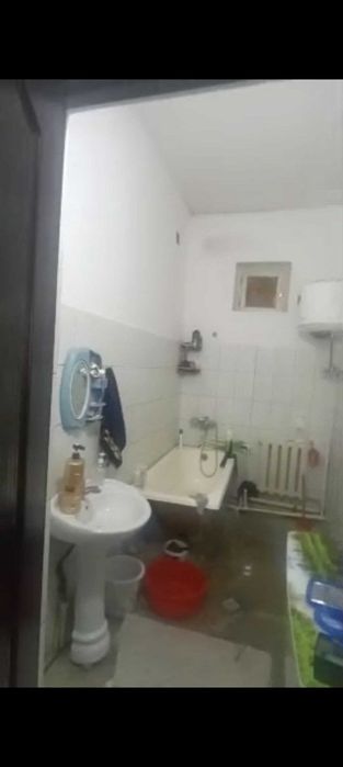 G‘ijduvonda 6 sotixli hovlili uy – maktab, bog‘cha va do‘konga yaqin!