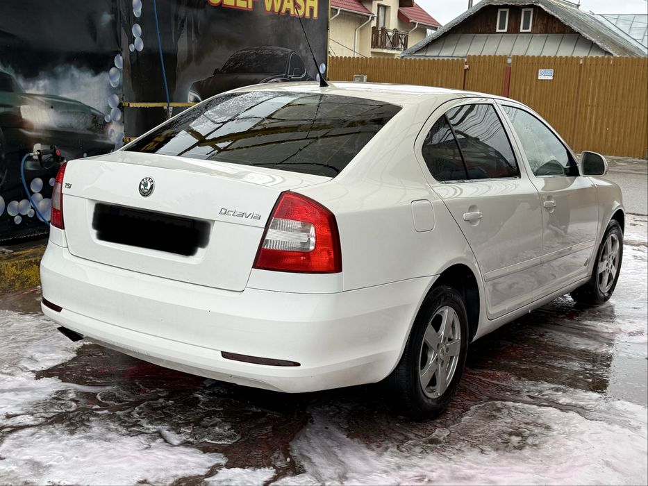 Skoda Octavia Ambient 1.8I 2010