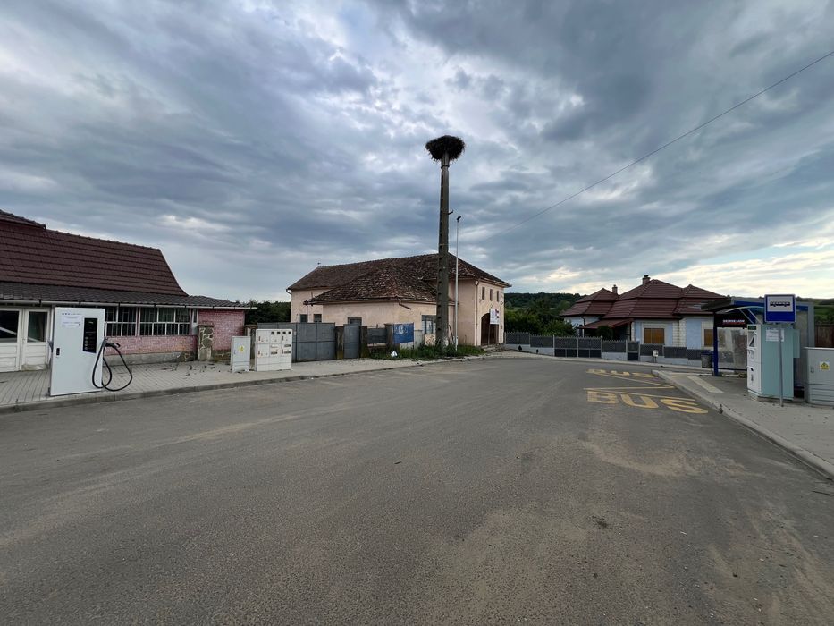 De vânzare – Fostul Cămin Cultural din Aiudul de Sus