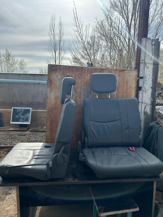 Продам сидение от минивэна