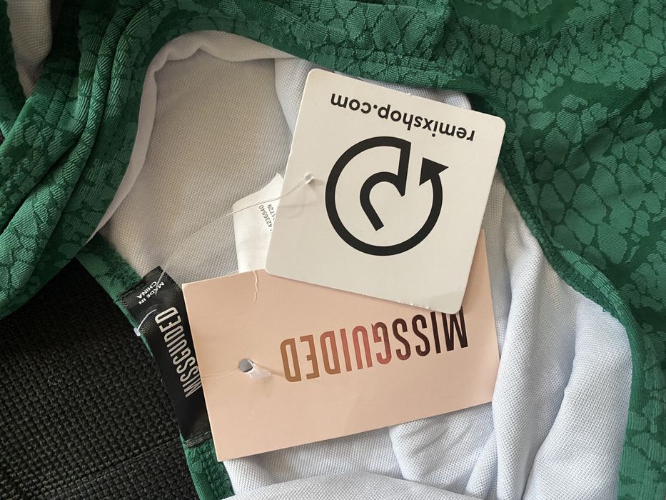 Нов цял бански Misguided размер 40