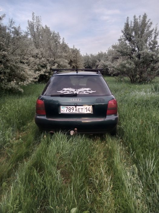 Продам Ауди А4 универсал