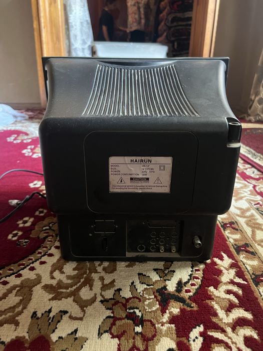 Narxi 200000 kerak boʻlsa tel qilasizlar