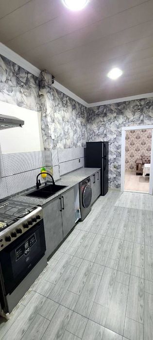 Chorsu bozori yonida