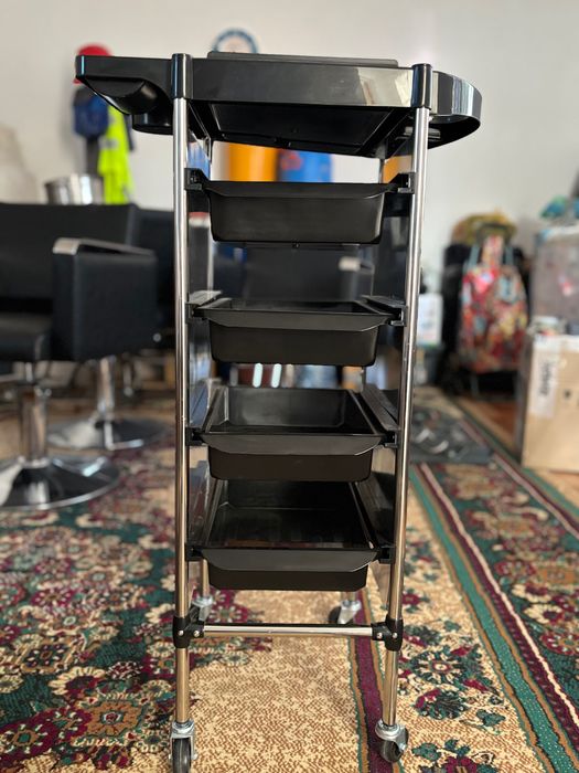 Помощник для парикмахера