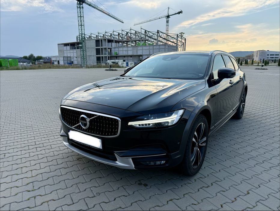 Volvo V90 Cross Country 2.0D