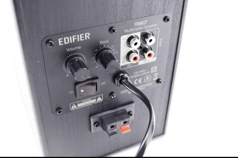 Колонки Edifier R990Bt