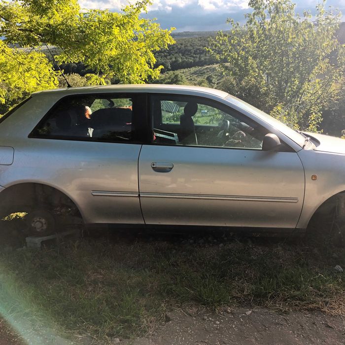 Audi A3 на части 1,8 бензин