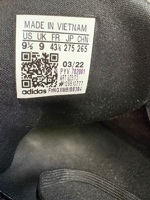 Vând ADIDAS PUREBOOST 22 , mărimea 43  1/3