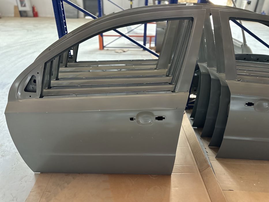 NEXIA 3 OLDI va Orqa eshiklari bor GM ORGINAL