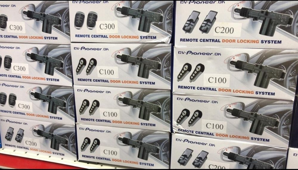 Центрзамок с пультом и без