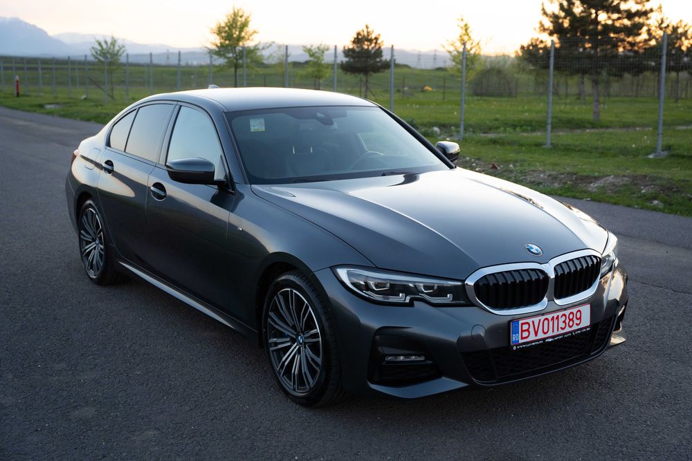 BMW Seria 3 330e M-Sport 292cp LED Adaptiv Frane M Piele Hi-Fi Ceasuri digitale