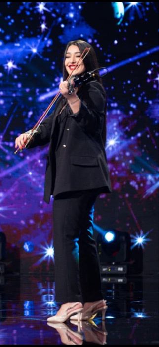 Lecții de vioară și pian pentru începători