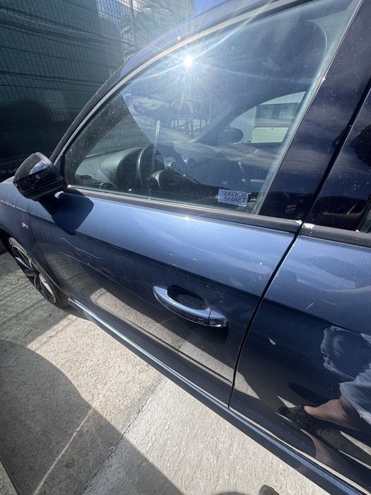Usa stanga fata audi a1 2016