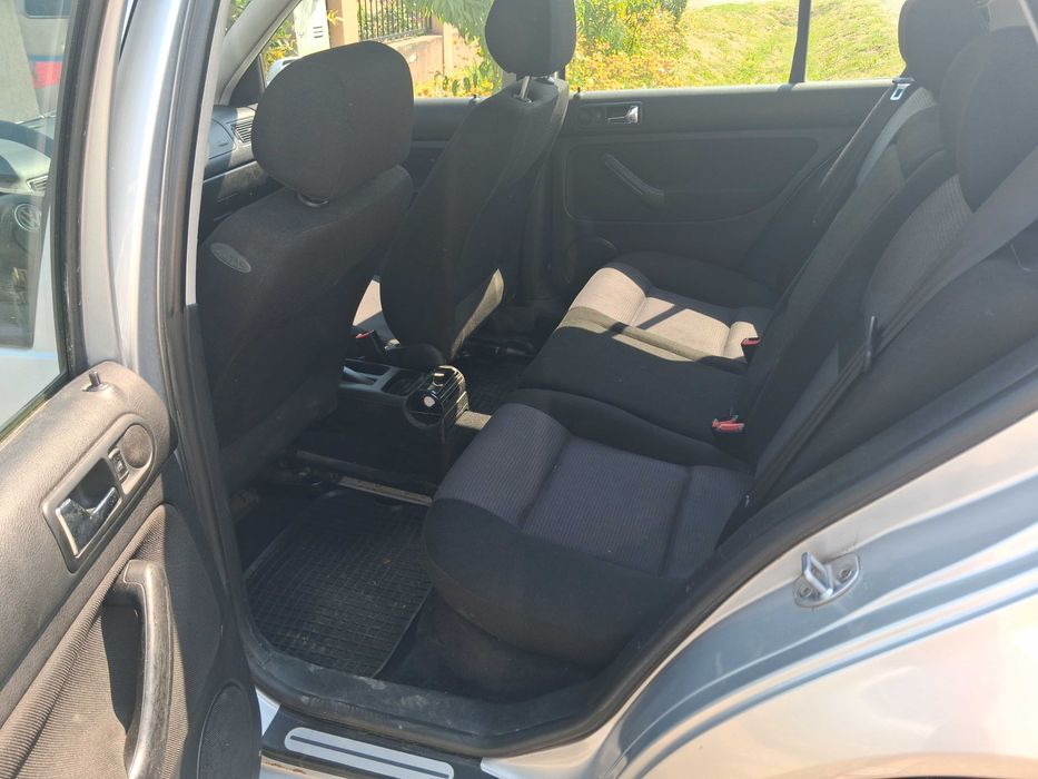 De vanzare w golf 4