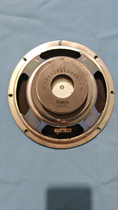 Колонки продаётся