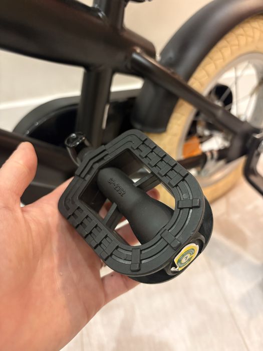 Чисто ново колело 12 цола Sjoef Амстердамско производство