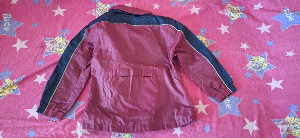 Детско яке тип "ветровка"