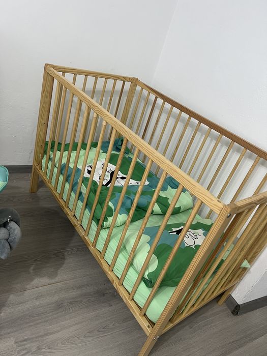 Patut de lemn + accesorii