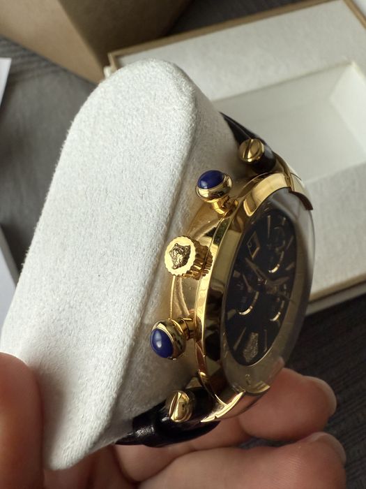 Оригинален! Versace часовник