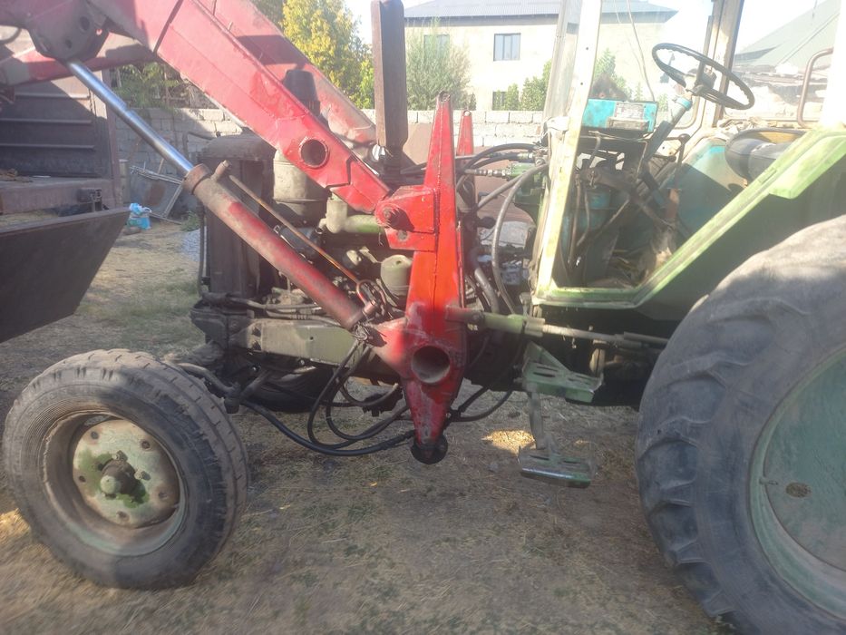 Трактор Мзу Хороший