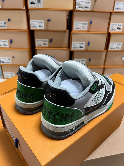 Adidasi Louis Vuitton Trainer Premium