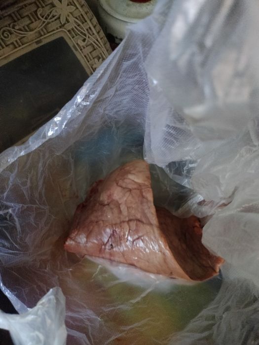 Субпродукты ,Язык Печень ,Ножки ,Легкое