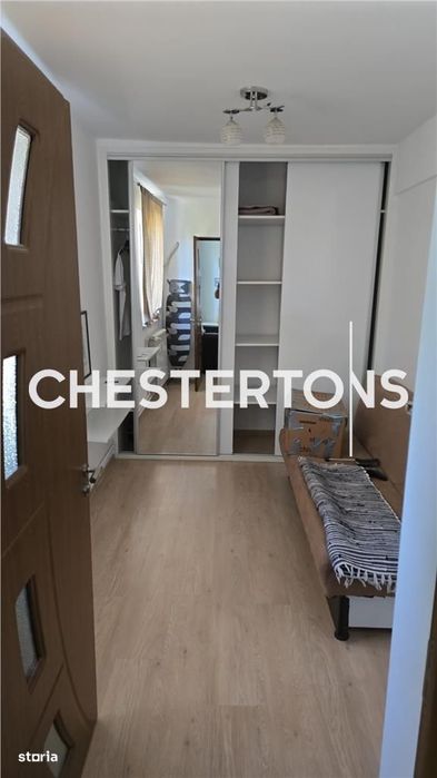 Apartament 3 camere semidecomandat, zona Bratianu Constanta