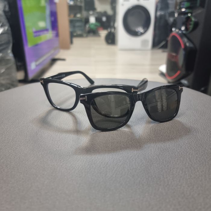 Amanet F28: Ochelari Tom Ford  5970 B