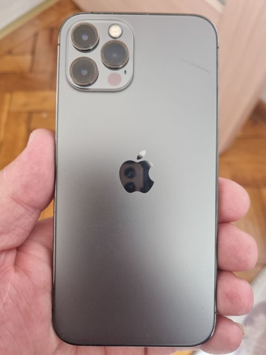 De vinzare IPhone 12 pro