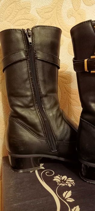 Сапоги девочки размер 33