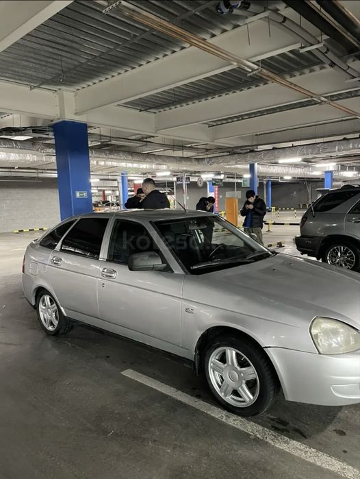 Продам приору 2013г