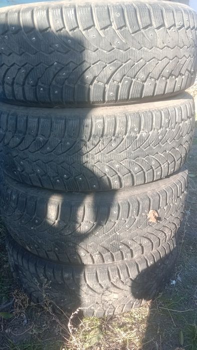 Продам зимние шины
