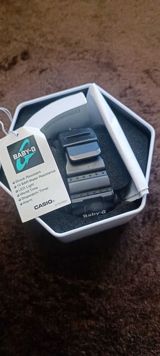 Часовник CASIO BABY-G