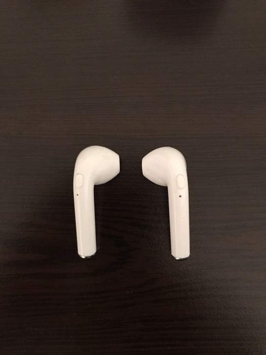 Earphones (Bluetooth 5)