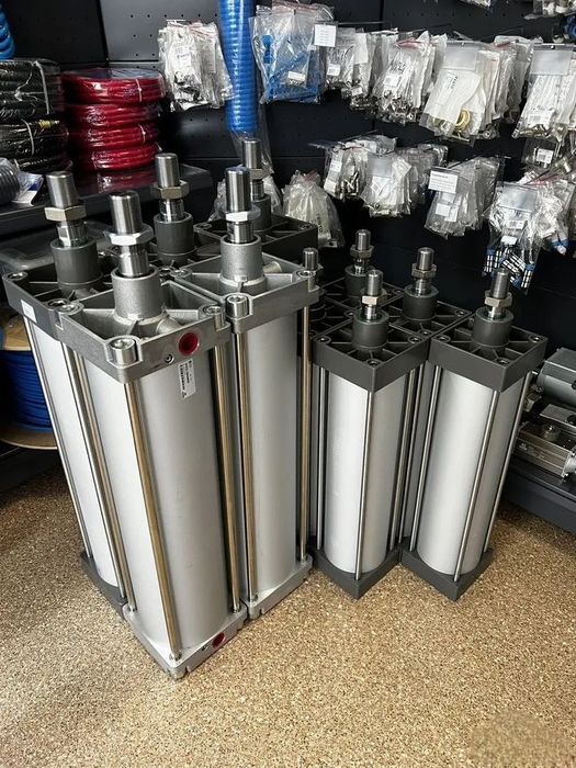 Пневмоцилиндр, распределитель фитинг КИПиА