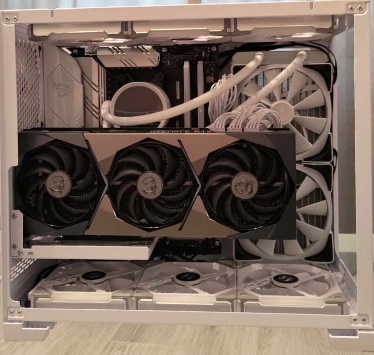 Ryzen 7 5800X3D AM4  - Garanție 06.2026