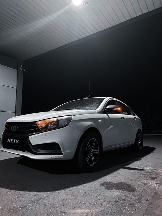 Продам авто Лада Веста