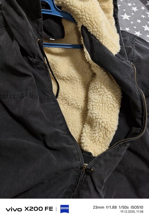 Продам куртку зимнюю