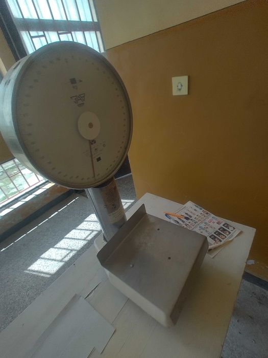 Механична везна нова