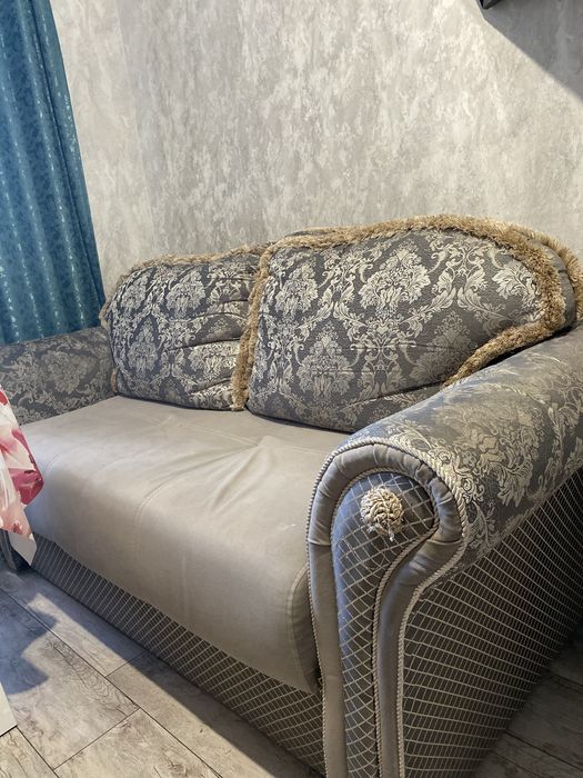 Продам диван, Срочно.