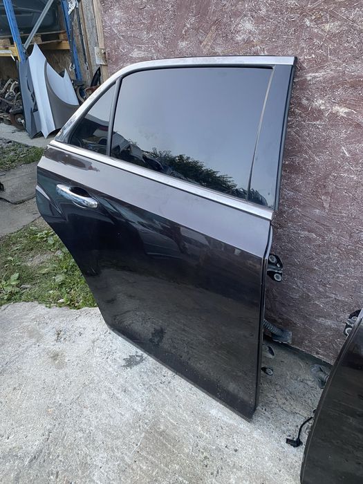 Portiera Spate St/Dr Lancia Thema Chrysler C300 Pret 1000 lei buc