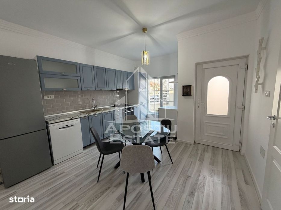 Jumatate de duplex de inchiriat, localitatea Mosnita Noua