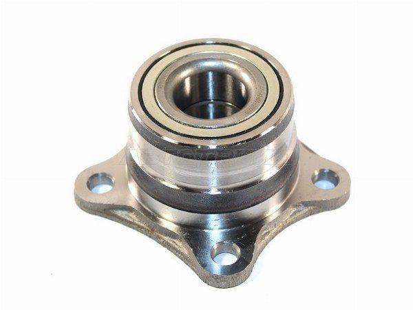 Полуступица Toyota Avensis